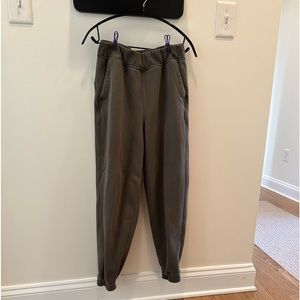 LULULEMON RELAXED HIGH RISE JOGGERS